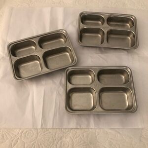 Set of 3 Stainless Steel 4-Compartment bento
Trays